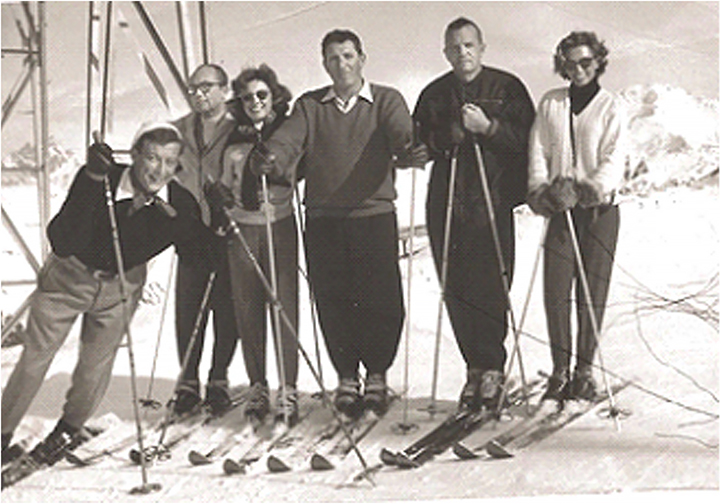 Friends on Skis